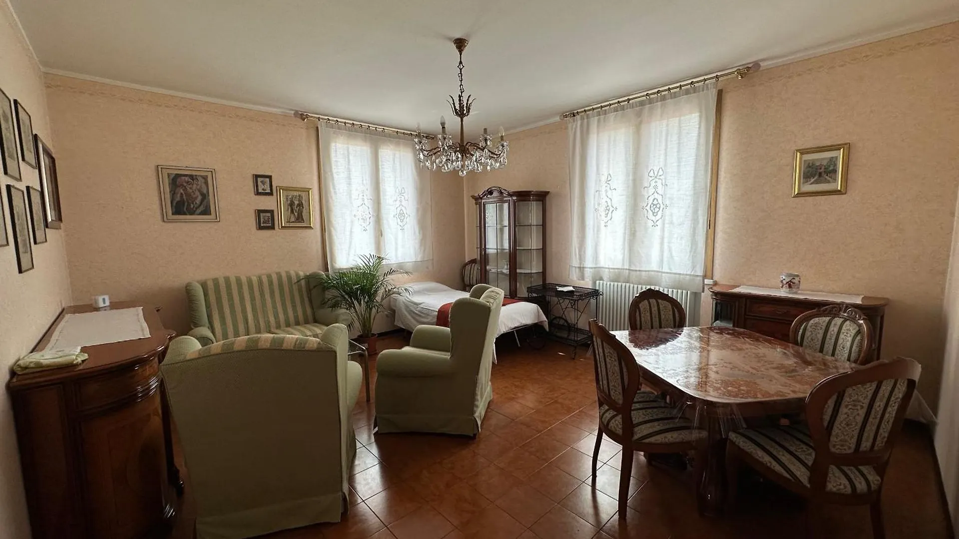 Residenza D'Autore A Reggio Emilia Apartment